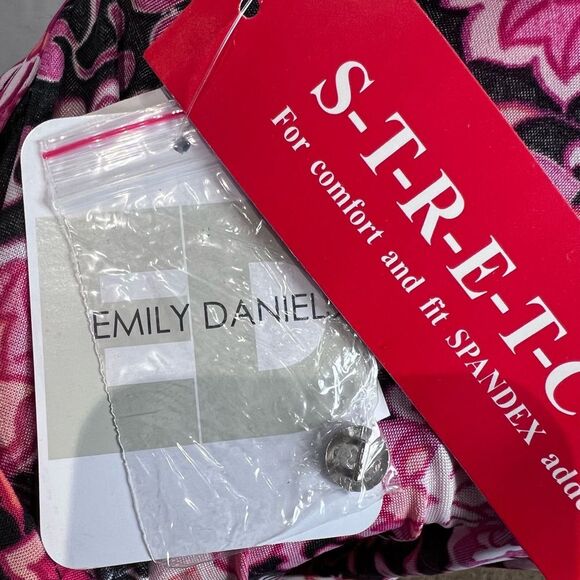 Emily Daniels black pink and orange floral print button down top size large NWT - Picture 6 of 8